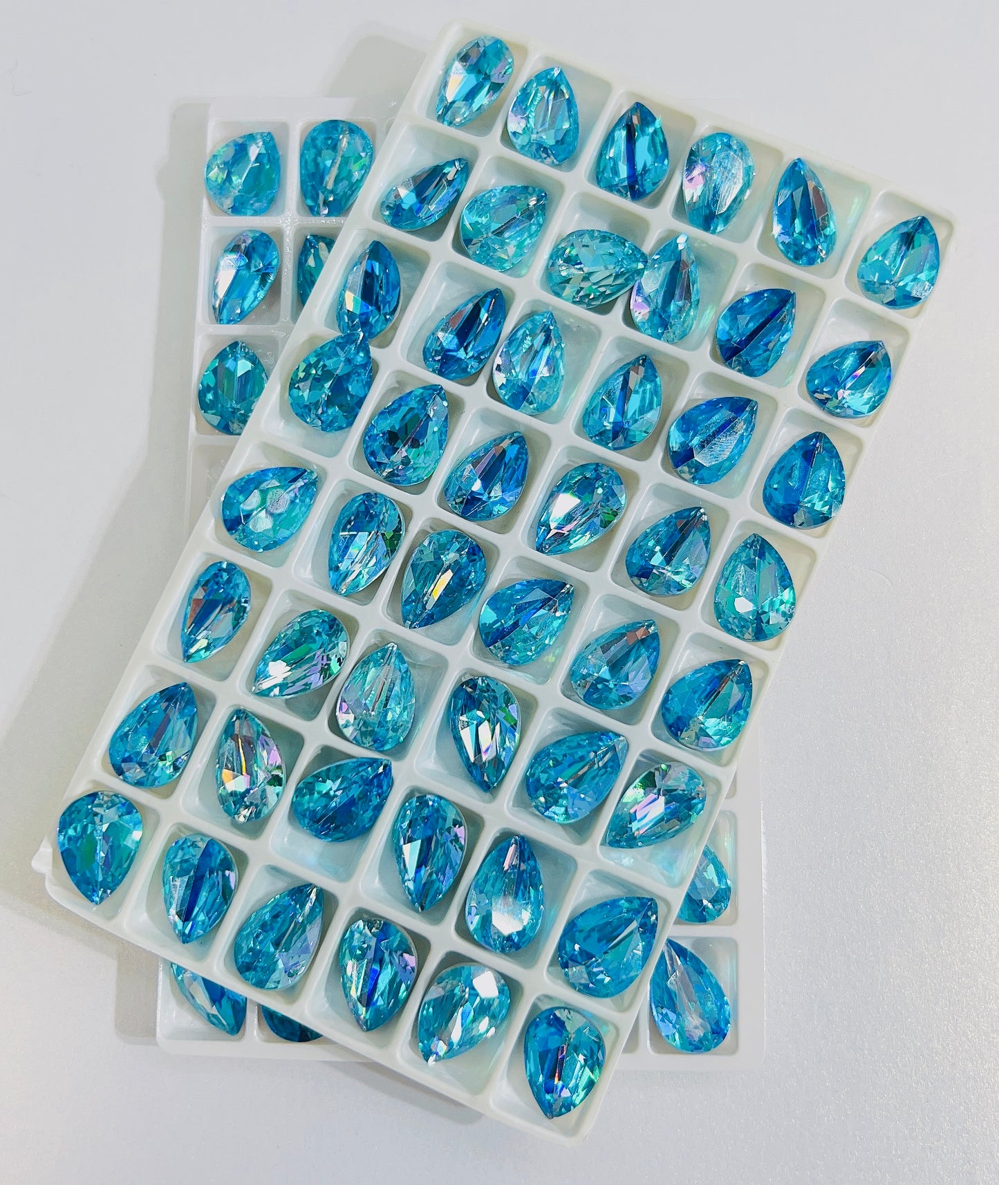 B21_ Laser water drop crystal-10*14mm-pre order